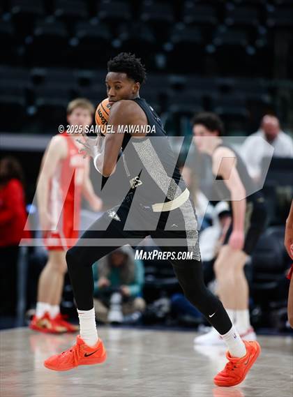 Thumbnail 1 in  St. John Bosco vs Mater Dei (Trinity-Mission League Show) photogallery.