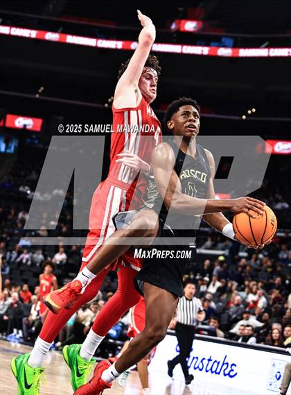 Thumbnail 3 in  St. John Bosco vs Mater Dei (Trinity-Mission League Show) photogallery.