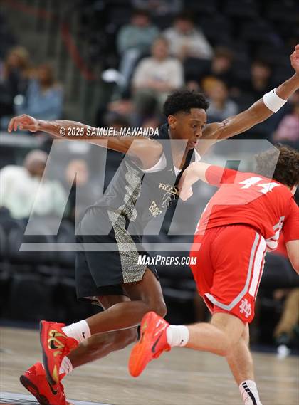 Thumbnail 1 in  St. John Bosco vs Mater Dei (Trinity-Mission League Show) photogallery.