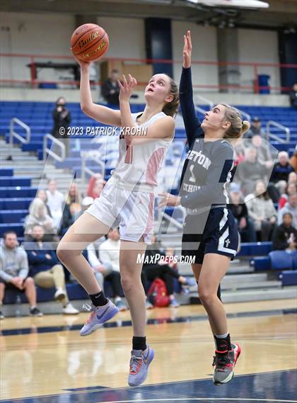 Thumbnail 1 in Seattle Academy vs Seton Catholic  (Opening Round) photogallery.
