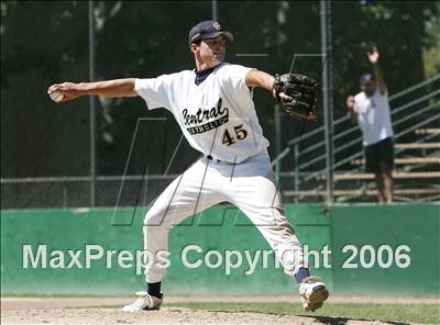 Thumbnail 3 in Mariposa vs Central Catholic (D5 Section Final) photogallery.