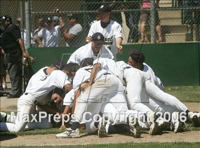 Thumbnail 3 in Mariposa vs Central Catholic (D5 Section Final) photogallery.