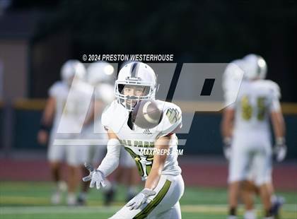 Thumbnail 3 in Oak Park @ Moorpark photogallery.