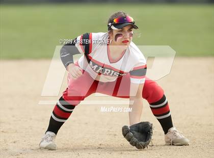 Thumbnail 2 in Marist vs Geneva (IHSA 4A Super Sectional Final) photogallery.