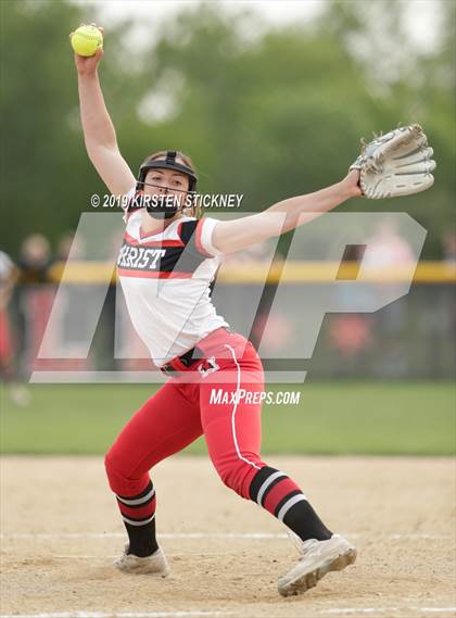 Thumbnail 3 in Marist vs Geneva (IHSA 4A Super Sectional Final) photogallery.