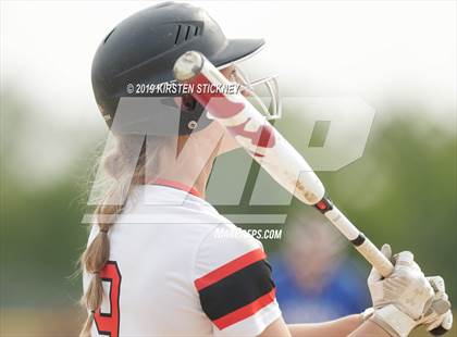 Thumbnail 2 in Marist vs Geneva (IHSA 4A Super Sectional Final) photogallery.