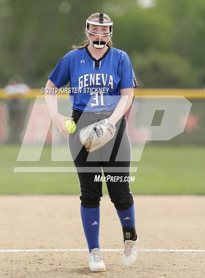 Thumbnail 2 in Marist vs Geneva (IHSA 4A Super Sectional Final) photogallery.