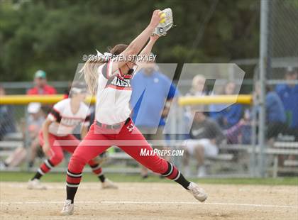 Thumbnail 3 in Marist vs Geneva (IHSA 4A Super Sectional Final) photogallery.