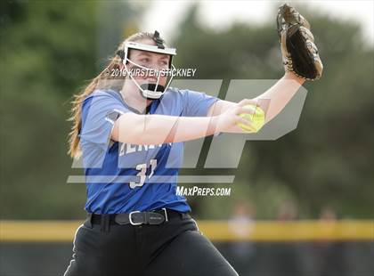 Thumbnail 2 in Marist vs Geneva (IHSA 4A Super Sectional Final) photogallery.