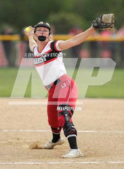 Thumbnail 3 in Marist vs Geneva (IHSA 4A Super Sectional Final) photogallery.