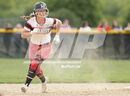 Thumbnail 2 in Marist vs Geneva (IHSA 4A Super Sectional Final) photogallery.