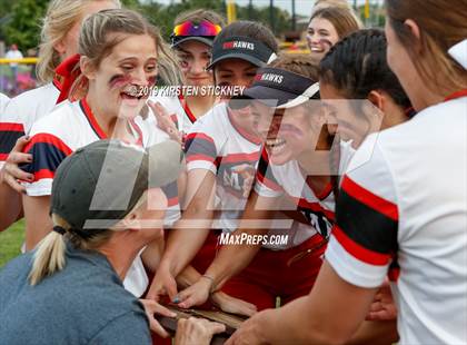 Thumbnail 3 in Marist vs Geneva (IHSA 4A Super Sectional Final) photogallery.