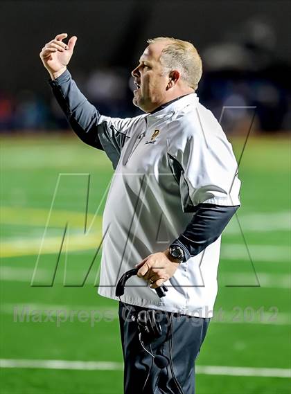 Thumbnail 2 in Del Oro vs. Elk Grove (CIF SJS D2 Semifinal) photogallery.