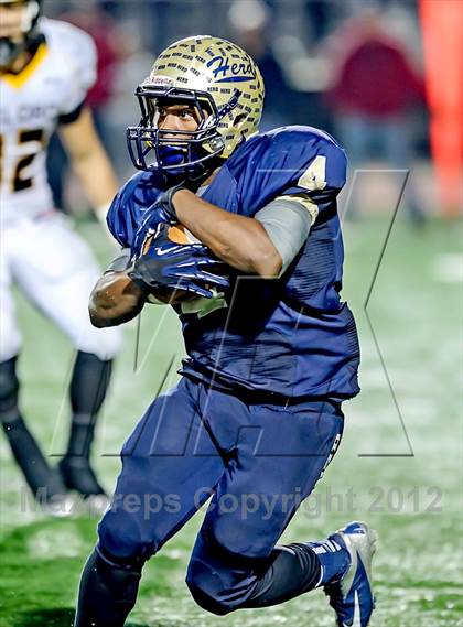 Thumbnail 1 in Del Oro vs. Elk Grove (CIF SJS D2 Semifinal) photogallery.