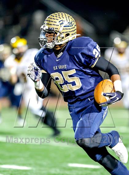 Thumbnail 3 in Del Oro vs. Elk Grove (CIF SJS D2 Semifinal) photogallery.