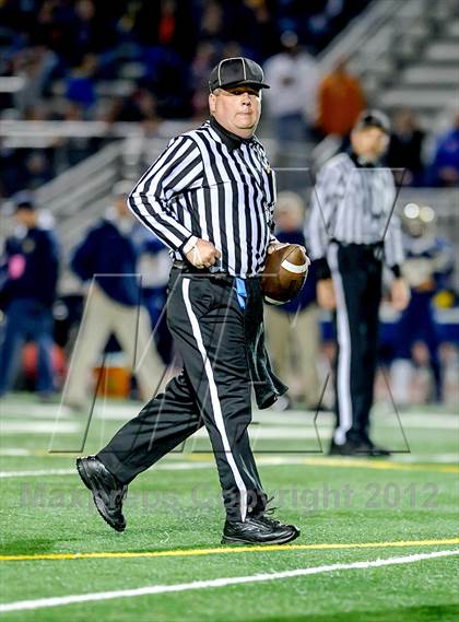Thumbnail 3 in Del Oro vs. Elk Grove (CIF SJS D2 Semifinal) photogallery.