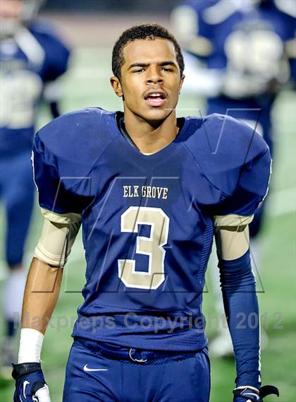 Thumbnail 3 in Del Oro vs. Elk Grove (CIF SJS D2 Semifinal) photogallery.
