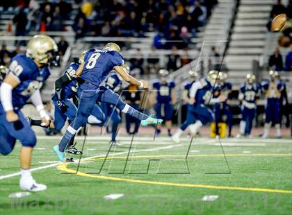 Thumbnail 3 in Del Oro vs. Elk Grove (CIF SJS D2 Semifinal) photogallery.