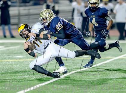 Thumbnail 2 in Del Oro vs. Elk Grove (CIF SJS D2 Semifinal) photogallery.