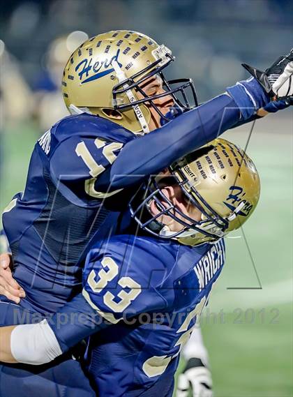 Thumbnail 1 in Del Oro vs. Elk Grove (CIF SJS D2 Semifinal) photogallery.