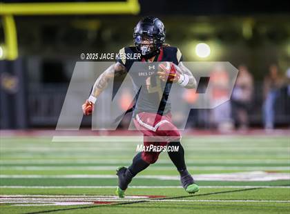 Thumbnail 2 in Chaminade @ Oaks Christian photogallery.
