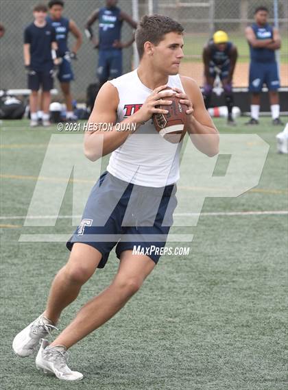 Thumbnail 3 in Chino Hills vs. Tesoro (Huntington Beach Tournament) photogallery.