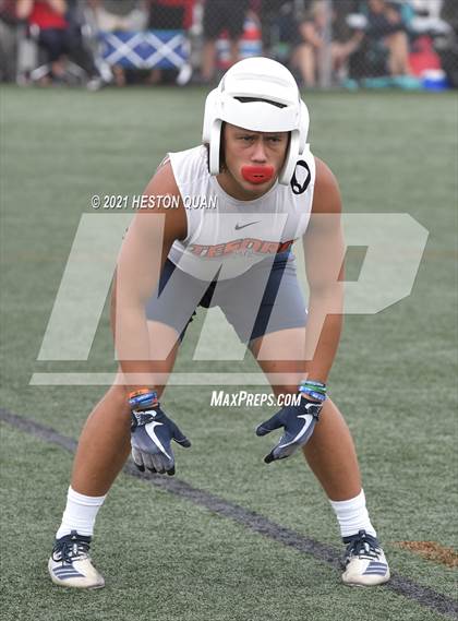 Thumbnail 1 in Chino Hills vs. Tesoro (Huntington Beach Tournament) photogallery.