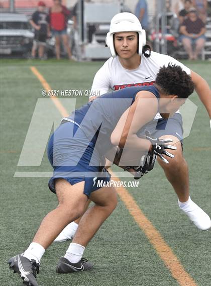 Thumbnail 2 in Chino Hills vs. Tesoro (Huntington Beach Tournament) photogallery.