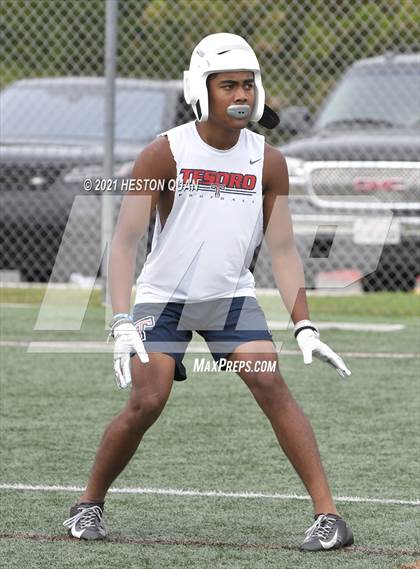 Thumbnail 3 in Chino Hills vs. Tesoro (Huntington Beach Tournament) photogallery.