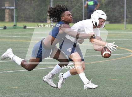 Thumbnail 1 in Chino Hills vs. Tesoro (Huntington Beach Tournament) photogallery.