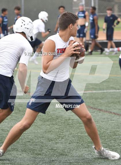 Thumbnail 3 in Chino Hills vs. Tesoro (Huntington Beach Tournament) photogallery.