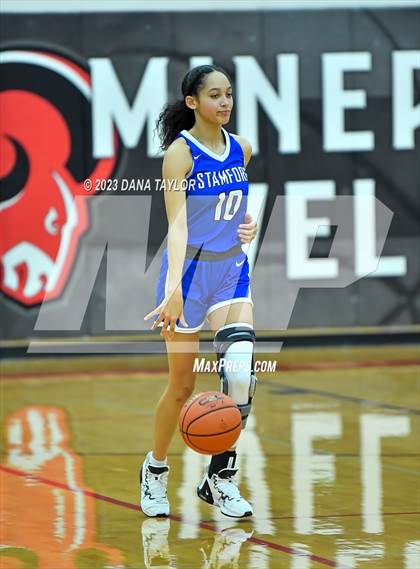 Thumbnail 3 in Stamford vs. Petrolia (UIL 2A Region II Bi-District) photogallery.