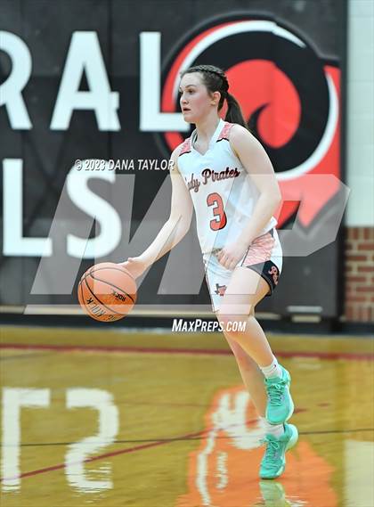 Thumbnail 2 in Stamford vs. Petrolia (UIL 2A Region II Bi-District) photogallery.