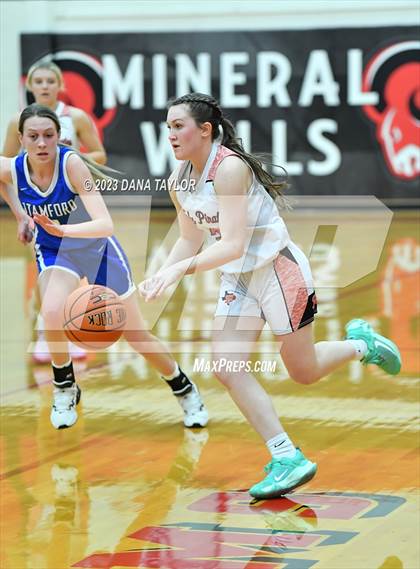 Thumbnail 3 in Stamford vs. Petrolia (UIL 2A Region II Bi-District) photogallery.