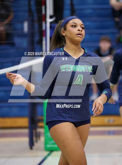 Thumbnail 1 in Myers Park @ Weddington photogallery.