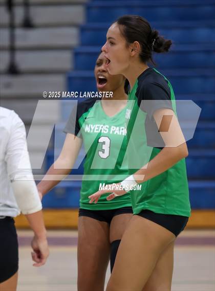 Thumbnail 2 in Myers Park @ Weddington photogallery.