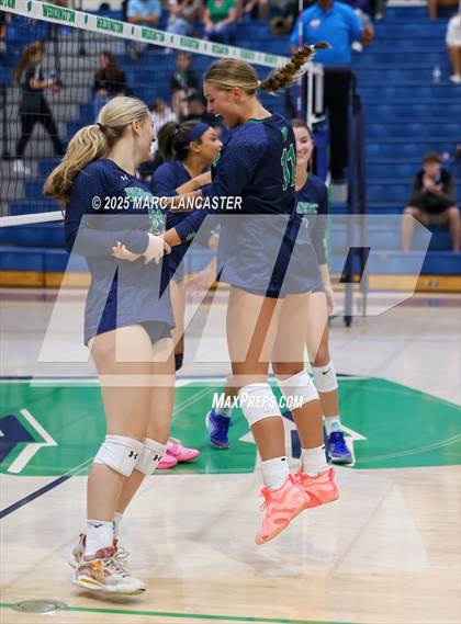 Thumbnail 1 in Myers Park @ Weddington photogallery.