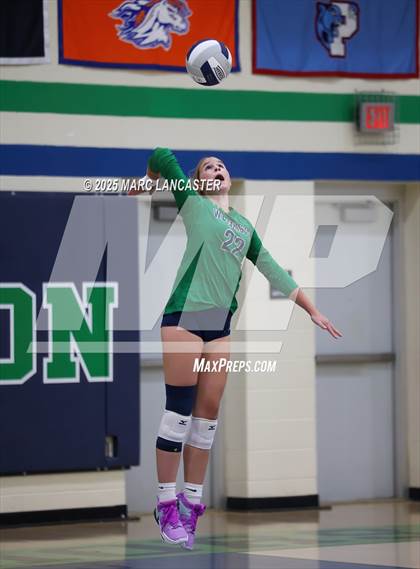 Thumbnail 2 in Myers Park @ Weddington photogallery.