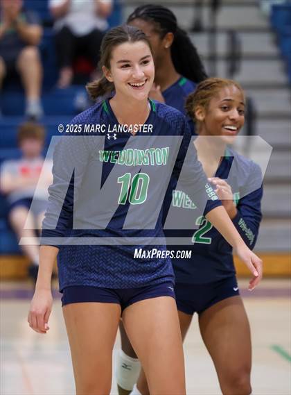 Thumbnail 1 in Myers Park @ Weddington photogallery.