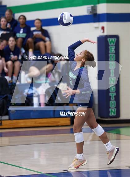 Thumbnail 1 in Myers Park @ Weddington photogallery.