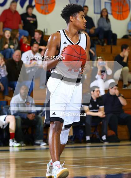 Thumbnail 2 in Brentwood School vs. Santa Clarita Christian (War on Floor) photogallery.