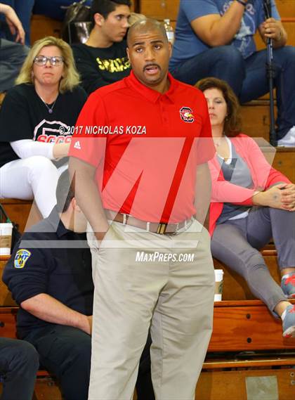 Thumbnail 3 in Brentwood School vs. Santa Clarita Christian (War on Floor) photogallery.
