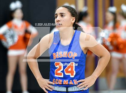 Thumbnail 1 in Bishop Gorman vs Durango photogallery.