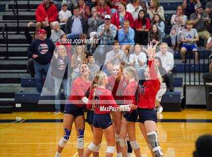 Thumbnail 2 in DeSoto Central @ Lewisburg photogallery.