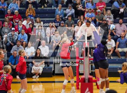 Thumbnail 1 in DeSoto Central @ Lewisburg photogallery.