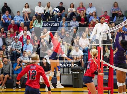 Thumbnail 1 in DeSoto Central @ Lewisburg photogallery.