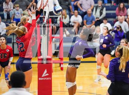 Thumbnail 2 in DeSoto Central @ Lewisburg photogallery.