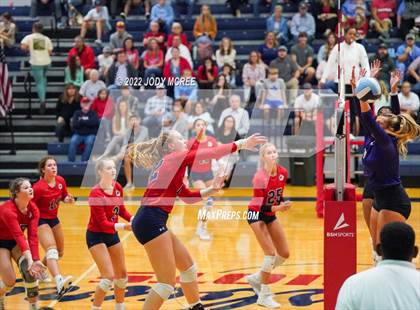 Thumbnail 1 in DeSoto Central @ Lewisburg photogallery.