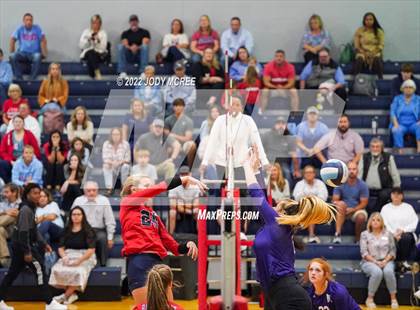 Thumbnail 2 in DeSoto Central @ Lewisburg photogallery.
