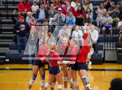 Thumbnail 1 in DeSoto Central @ Lewisburg photogallery.